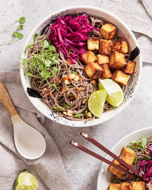 Ensalada de noodles de soba