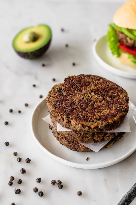 Hamburguesa vegetariana con portobellos y frijoles